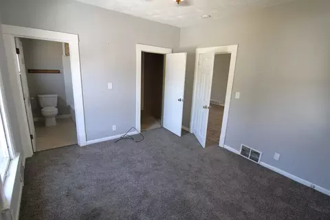 Bedroom - 4519 4th Ave, Moline, IL 61265 photo 1 of 4