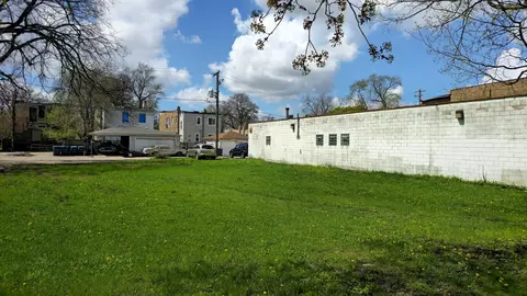 26 S 19th Ave, Maywood, IL 60153