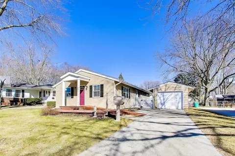Other - 401 E Lincoln St, Sycamore, IL 60178 photo 2 of 7