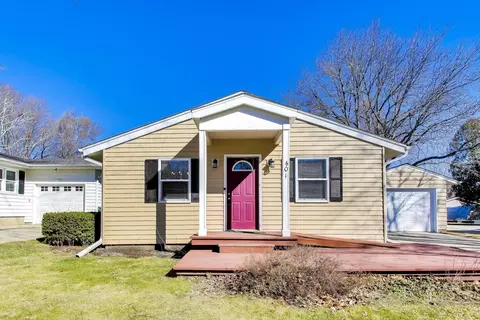 401 E Lincoln St, Sycamore, IL 60178