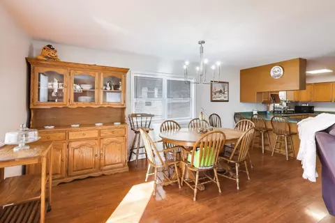 Dining - 401 E Lincoln St, Sycamore, IL 60178 photo 3 of 3