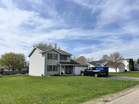 5900 Longest Dr, South Beloit, IL 61080
