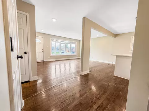 Living - 7241 Beloit Ave, Bridgeview, IL 60455 photo 5 of 5