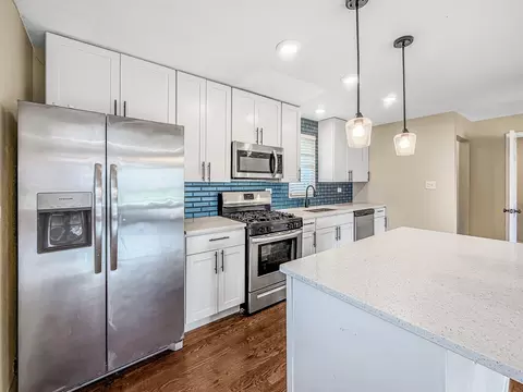 Kitchen - 7241 Beloit Ave, Bridgeview, IL 60455 photo 3 of 3
