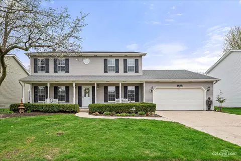 1628 Westminster Dr, Naperville, IL 60563