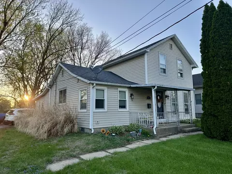 712 N 1st St, Princeton, IL 61356