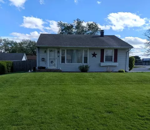 105 E Indiana St, Momence, IL 60954