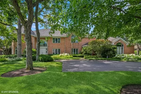 1940 Browning Ct, Highland Park, IL 60035