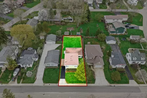 View/Area - 1426 N Harrison St, Algonquin, IL 60102 photo 6 of 8