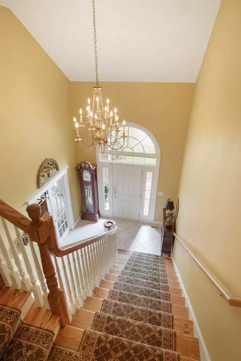 Entry Way - 1789 Rizzi Ln, Bartlett, IL 60103 photo 2 of 3