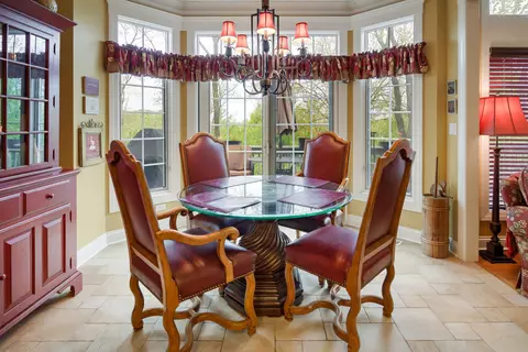 Dining - 1789 Rizzi Ln, Bartlett, IL 60103 photo 3 of 4