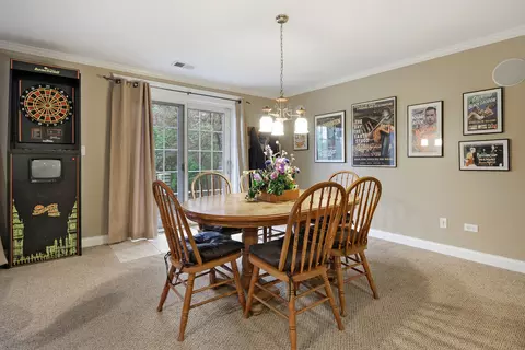 Dining - 1789 Rizzi Ln, Bartlett, IL 60103 photo 4 of 4