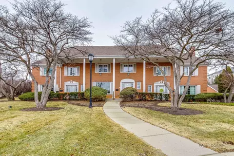 2 N Tower Rd, Oak Brook, IL 60523