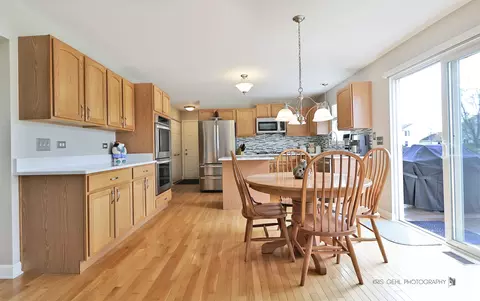 Kitchen - 6517 Donegal Ln, Mchenry, IL 60050 photo 1 of 3
