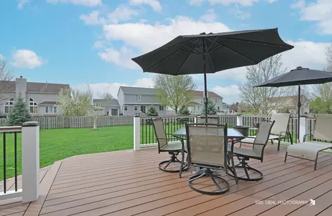 Exterior - 6517 Donegal Ln, Mchenry, IL 60050 photo 3 of 5