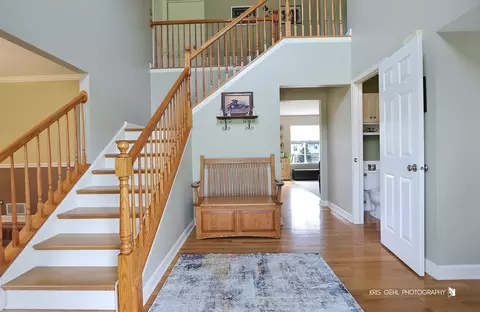 Entry Way - 6517 Donegal Ln, Mchenry, IL 60050 photo 1 of 2