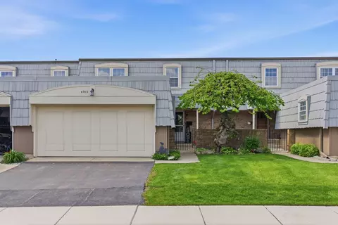 670 Versailles Cir #D, Elk Grove Village, IL 60007