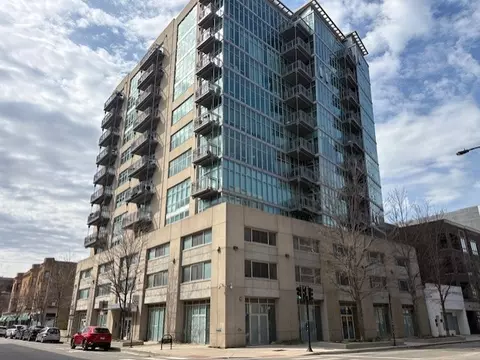 1000 W Leland Ave #12BC, Chicago, IL 60640