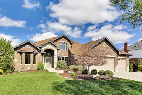 19201 Loveland Ct, Mokena, IL 60448