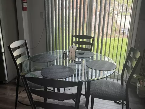 Dining - 520 E 146th St, Dolton, IL 60419 photo 2 of 2