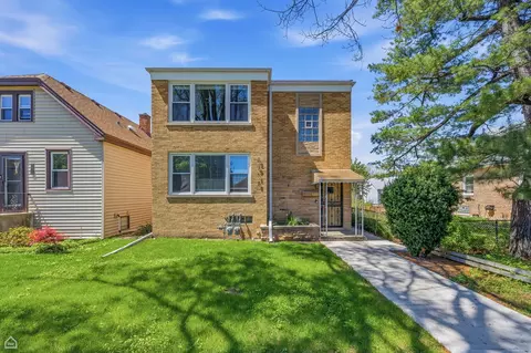 2918 N 75th Ct, Elmwood Park, IL 60707