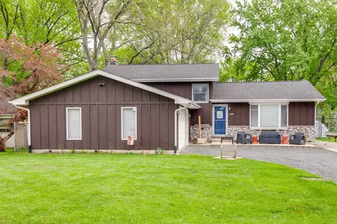 25493 W Lehmann Blvd, Lake Villa, IL 60046