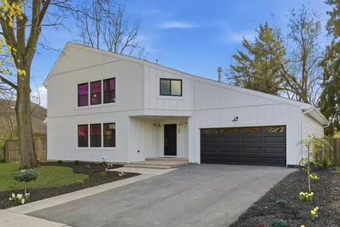 48 Birchwood Ave, Deerfield, IL 60015