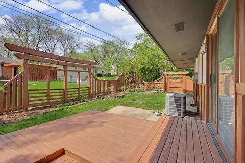 Exterior - 2 Walton Pl, Normal, IL 61761 photo 12 of 12