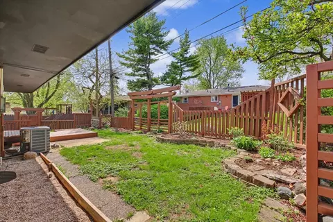 Exterior - 2 Walton Pl, Normal, IL 61761 photo 10 of 12