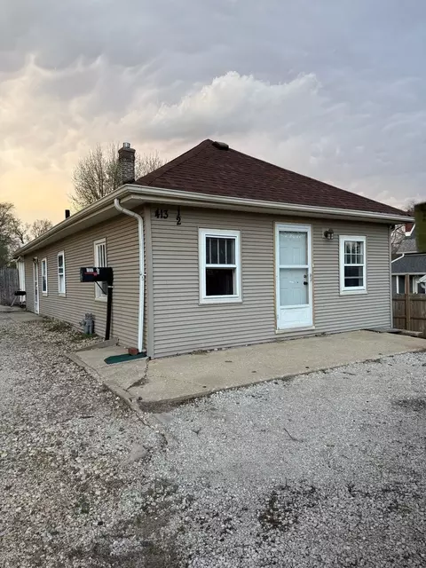 413 12 S Park St, Kewanee, IL 61443
