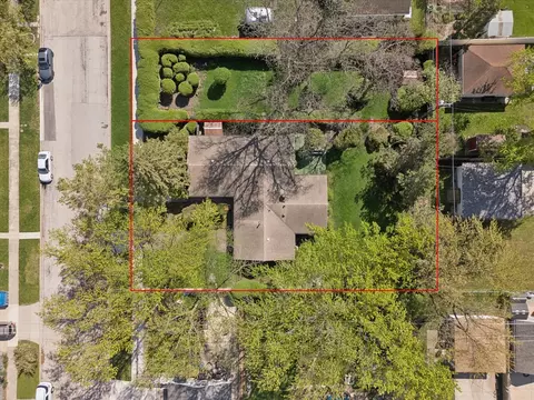 9135 26th Pl, Brookfield, IL 60513