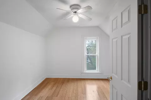 Bedroom - 447 Ashland Ave, Elgin, IL 60123 photo 3 of 5