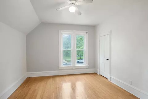 Bedroom - 447 Ashland Ave, Elgin, IL 60123 photo 5 of 5