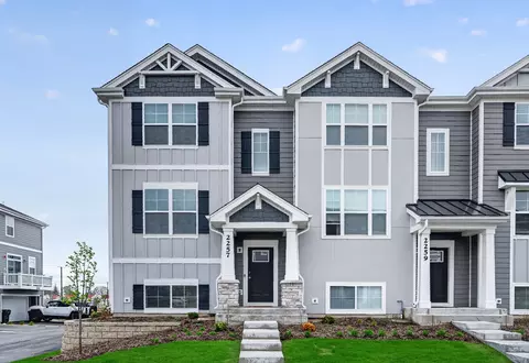 2257 Glacier St, Mundelein, IL 60060