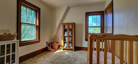 Bedroom - 511 College Ave, Dixon, IL 61021 photo 3 of 6