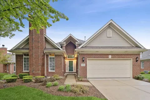 13105 Timber Ct, Palos Heights, IL 60463