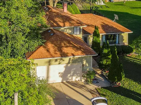 921 N Grace St, Lombard, IL 60148