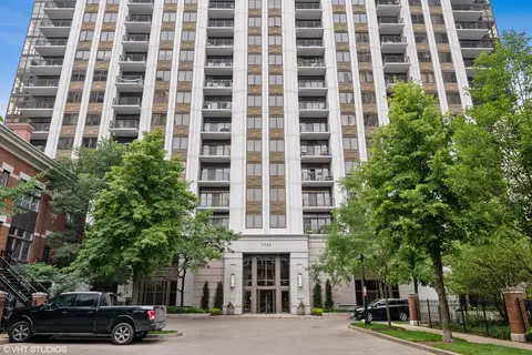 1322 S Prairie Ave #405, Chicago, IL 60605
