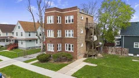 1665 Aberdeen St, Chicago Heights, IL 60411