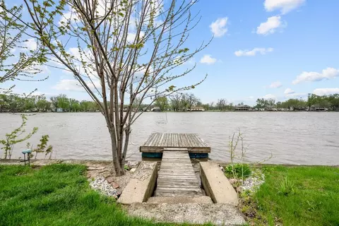 Other - 3213 S Shore Dr, Moline, IL 61265 photo 13 of 14