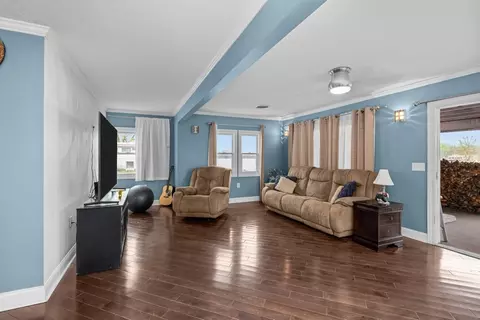 Other - 3213 S Shore Dr, Moline, IL 61265 photo 7 of 14