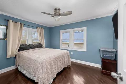 Bedroom - 3213 S Shore Dr, Moline, IL 61265 photo 1 of 2