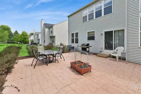Exterior - 24132 Norfolk Ln, Plainfield, IL 60585 photo 3 of 4