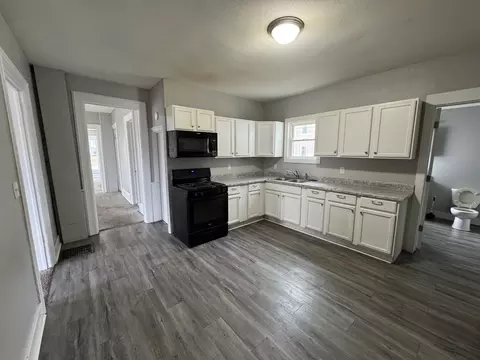 Entry Way - 1155 12th Ave, Moline, IL 61265 photo 2 of 2