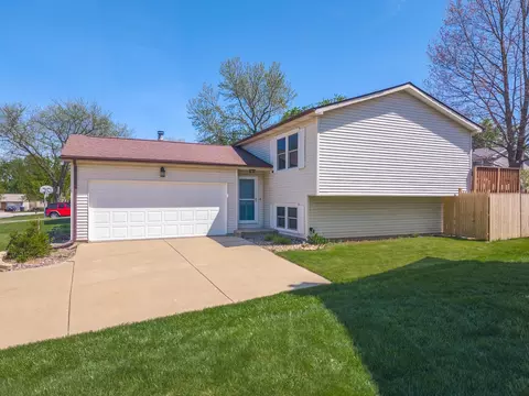Exterior - 21 Cedar Ct, Bloomington, IL 61701 photo 1 of 9