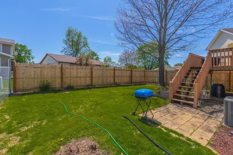 Exterior - 21 Cedar Ct, Bloomington, IL 61701 photo 5 of 9