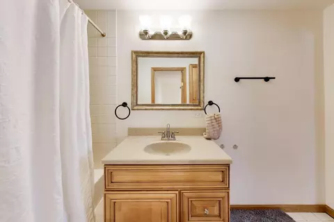 Bath - 701 N Harrison St, Algonquin, IL 60102 photo 1 of 3