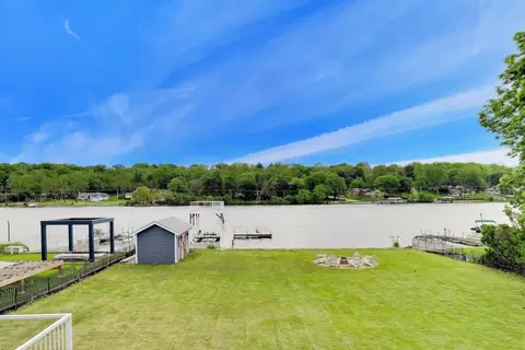 View/Area - 701 N Harrison St, Algonquin, IL 60102 photo 3 of 3