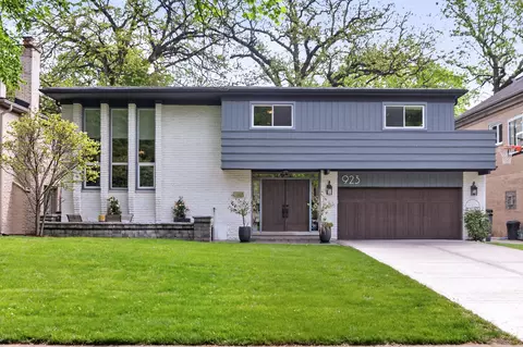 923 Park Ave, River Forest, IL 60305