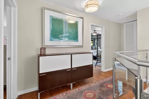 Entry Way - 923 Park Ave, River Forest, IL 60305 photo 12 of 12